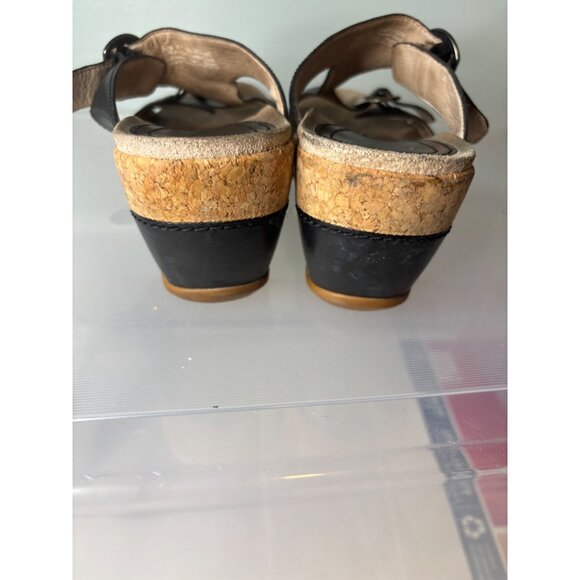 Dansko Carla Platform Wedge Sandals Black Sz 41 Peep Toe Buckle Strap Colorblock - Picture 4 of 11